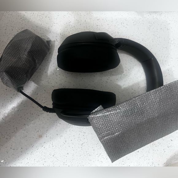 PlayStation Headset - Picture 2 of 5